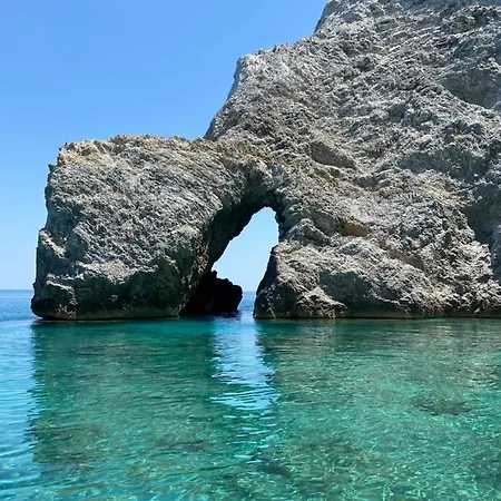 Raphael Living-venetia *