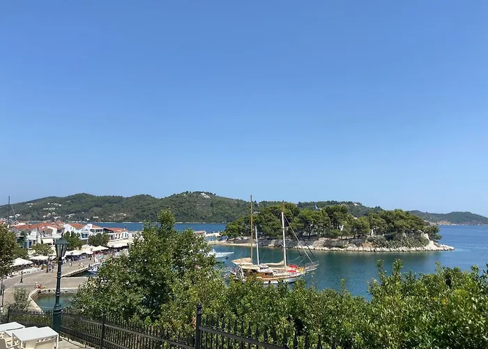 Raphael Living-venetia * Skiathos Town