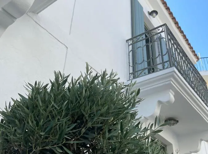 Holiday home Raphael Living-venetia Skiathos Town