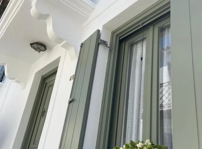 Holiday home Raphael Living-venetia *