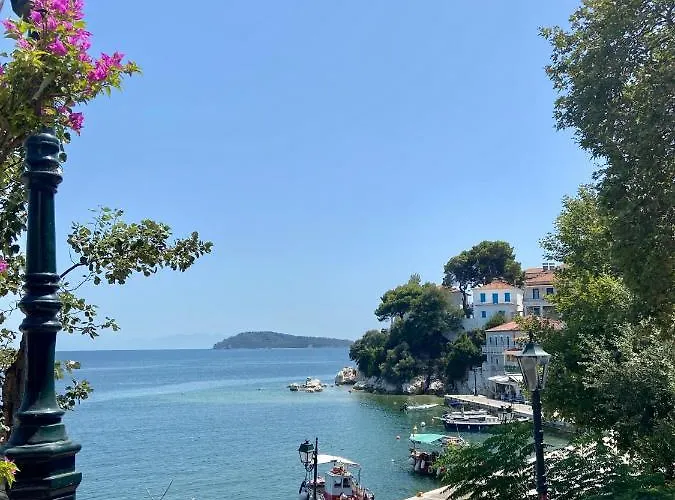 Raphael Living-venetia * Skiathos Town